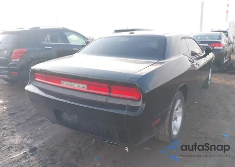 2013 Dodge Challenger Sxt z USA, uszkodzony, nr VIN 2C3CDYAGXDH728958